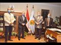 محافظ أسيوط يلتقي وفد إدارة صندوق مكتبات مصر العامة