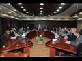 وزيرا النقل والتخطيط يبحثان صناعة الوحدات المتحركة للسكك الحديدية في مصر
