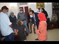 محافظ المنيا يكلف نائبه بمتابعة حالة طفلتين بلا مأوى 