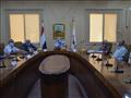 محافظ الوادي الجديد يلتقي وفدا من وزارة الزراعة يز
