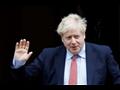 رئيس الوزراء البريطاني بوريس جونسون مغادرا مقر الح