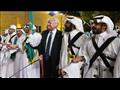 الرئيس الاميركي دونالد ترامب يؤدي رقصة تقليدية إلى