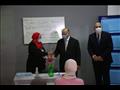 محافظ القاهرة خلال تفقده بدء العام الدراسي