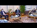 وزير الطيران يبحث اتفاقيات النقل الجوي والاستثمار مع سفير الهند بالقاهرة