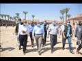 وزيرا التنمية والسياحة والآثار يتفقدان طريق الكباش 