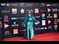 إلهام شاهين على السجادة الحمراء بختام مهرجان الجونة