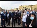 رئيس الوزراء يتفقد منطقة الاكتشافات الأثرية بطريق الكباش