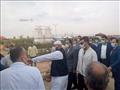 رئيس الوزراء يتفقد مشروع واحة الحرير والصوب الزراعية في الوادي الجديد