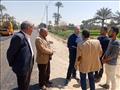 نائب محافظ الجيزة يتابع مشروعات الرصف بالبدرشين