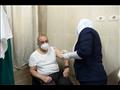  800 شخص حصلوا على اللقاح المضاد لفيروس كورونا