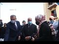 محافظ القاهرة يفتتح أعمال مبادرة طلباتك أوامر بحي السيدة زينب
