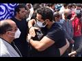 كريم فهمي  يقدم العزاء في سمير غانم