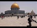 شرطة الاحتلال تعتدي على المصلين في المسجد الأقصى