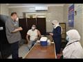 محافظ أسيوط يتفقد مركز تلقي لقاح كورونا بمنطقة قلتة 