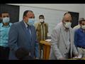 نائب رئيس جامعة الأزهر يتفقد لجان امتحانات آخر العام بفرع أسيوط (13)