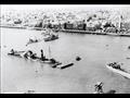 صورة قديمه تعود لاكثر من 50 عام ظهر غرق السفن في المدخل الجنوبي للقناة