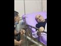 طارق الشيخ يزور أمل الطائر بالمستشفى 
