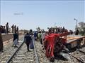 تصادم قطار بسيارة نصف نقل في قنا 
