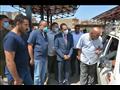 نائب محافظ سوهاج يتفقد مواقف سيارات الأجرة  