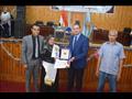  رئيس جامعة سوهاج  يكرم الأمهات المثاليات