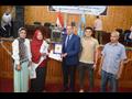  رئيس جامعة سوهاج  يكرم الأمهات المثاليات