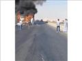 السيطرة على حريق في سيارة نقل أعلى الدائري الإقليم