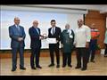 محافظ بورسعيد يكرم أوائل الدبلومات الفنية
