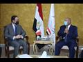 وزير النقل يستقبل السفير الفرنسي