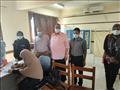 رئيس جامعة الأقصر يتابع تطعيم أعضاء هيئة التدريس والعاملين  