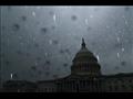 قطرات المطر على مبنى الكابيتول في واشنطن حيث مرت بقايا إعصار إيدا