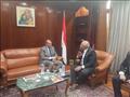 محافظ الوادي الجديد يلتقي رئيس صندوق تطوير المناطق