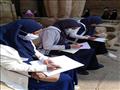 طالبات المدرسة الفنية بنات بمعبد الأقصر