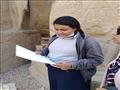 طالبات المدرسة الفنية بنات بمعبد الأقصر