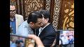 مصطفى كامل يحتضن هاني شاكر في عزاء محمد سلطان