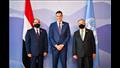 السيسي يلتقط صورا تذكارية مع المشاركين في cop27 (9)