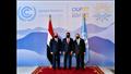 السيسي يلتقط صورا تذكارية مع المشاركين في cop27 (15)
