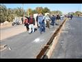 محافظ الوادي الجديد يتفقد الطرق الجديدة بمنطقة الناضورة 