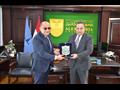 رئيس جامعة الإسكندرية يستقبل سفير الفلبين لبحث سبل التعاون