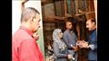 محافظ أسوان يزور منزل العقاد