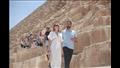 محمد كريم مع أبطال A Day to Die في زيارة للأهرامات (2)