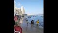 أجواء صيفية حارة.. تعرف على حالة البحر بشواطئ الإسكندرية (4)