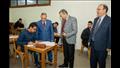 رئيس جامعة طنطا يتفقد أعمال الامتحانات