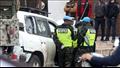 عناصر من اليونيفيل يقفون في مكان حادثة إطلاق النار
