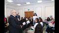 رئيس جامعة القاهرة يتفقد الدراسة بالفرع الدولي