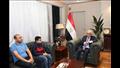 وزير التربية والتعليم يستقبل الطالب النابغ يحيى عبدالناصر 