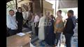 توافد طوابير الناخبين بلجنة مدرسة وادي الملكات بالأقصر (5)