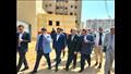 وزير التنمية المحلية يتفقد مشروعات حياة كريمة  