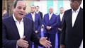 السيسي يتفقد معرض الأسر المنتجة بالأسمرات