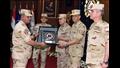 وزير الدفاع يكرم الفائزين فى بطولة الدرع العام للرماية الدولية (2)