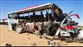 حادث تصادم حافلة بسيارة نقل بالوادي الجديد - أرشيف